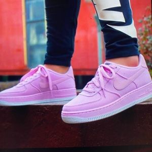 Brand new shoes nike